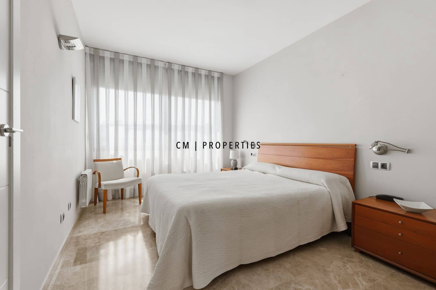 4 Zimmer Wohnung zu verkaufen in Valencia Stadt mit Pool Garage - 1.190.000 € (Ref: 9965524)