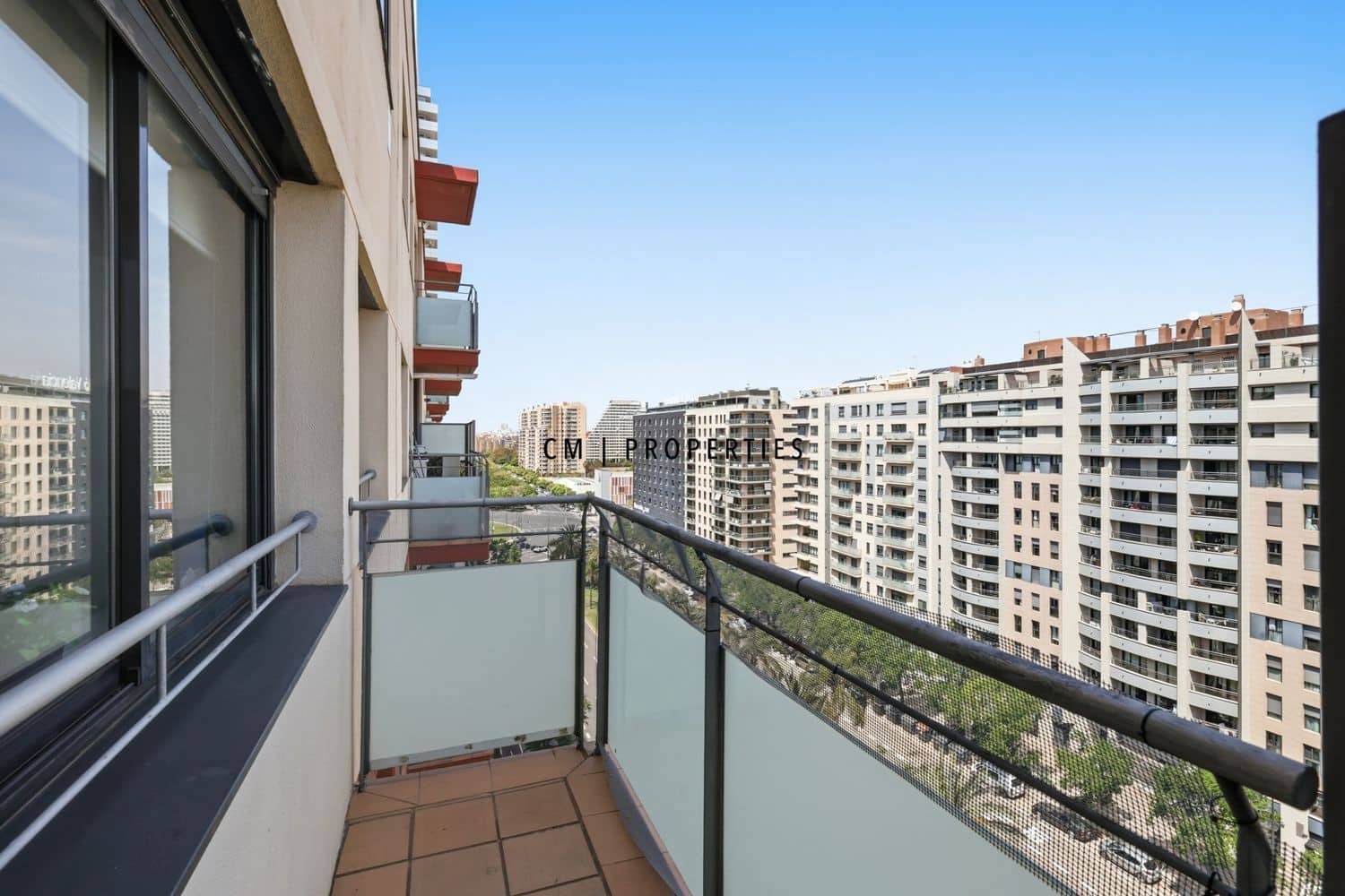 4 Zimmer Wohnung zu verkaufen in Valencia Stadt mit Pool Garage - 1.190.000 € (Ref: 9965524)