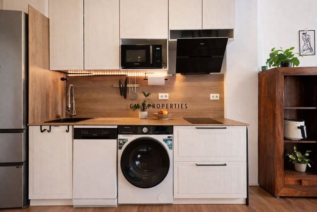 1 quarto Apartamento para arrendar em Poblats Maritims, Valência cidade - 1 300 € (Ref: 9968847)