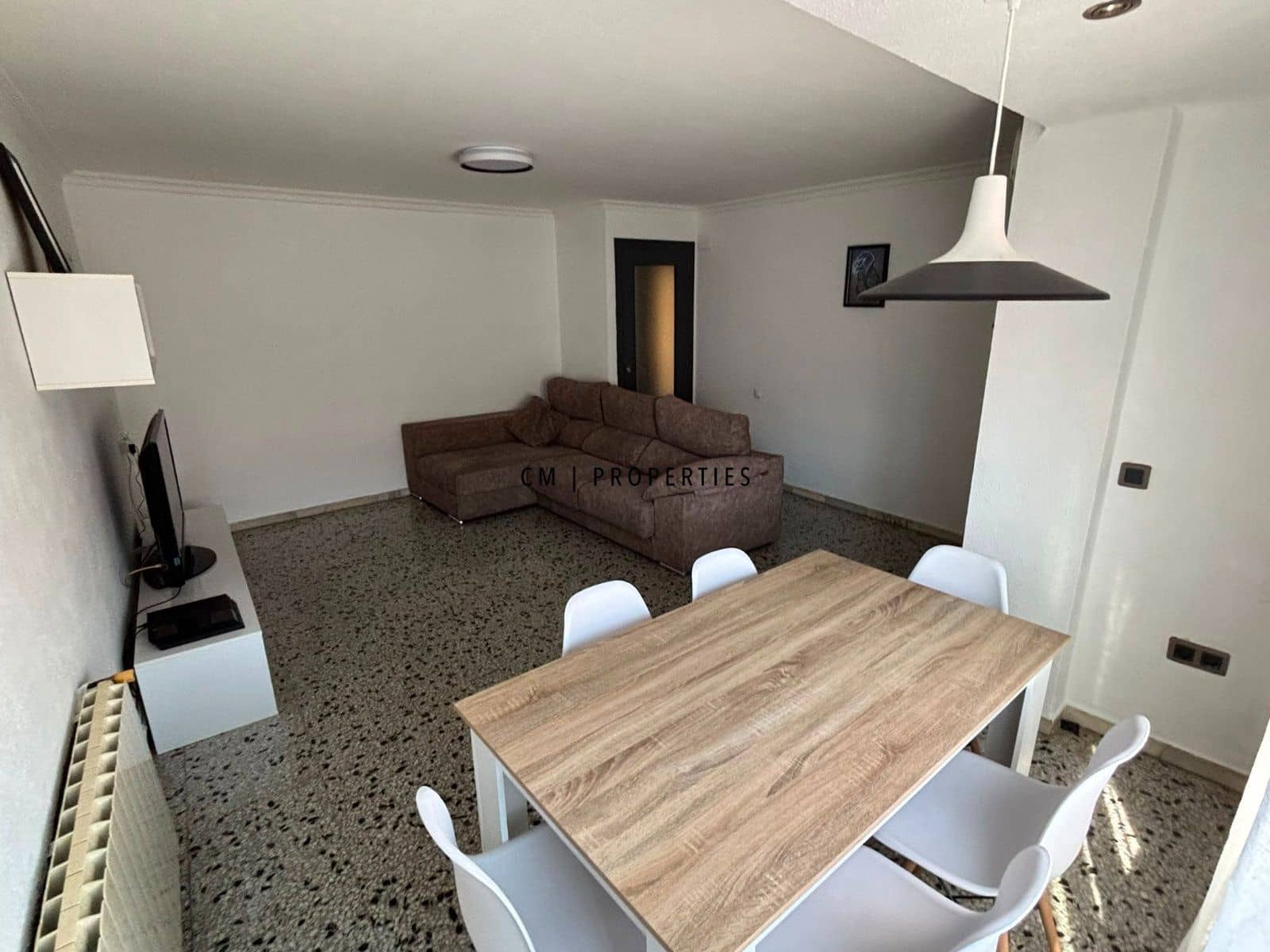 5 bedroom Flat for rent in Sagunto / Sagunt - € 1,500 (Ref: 9977887)