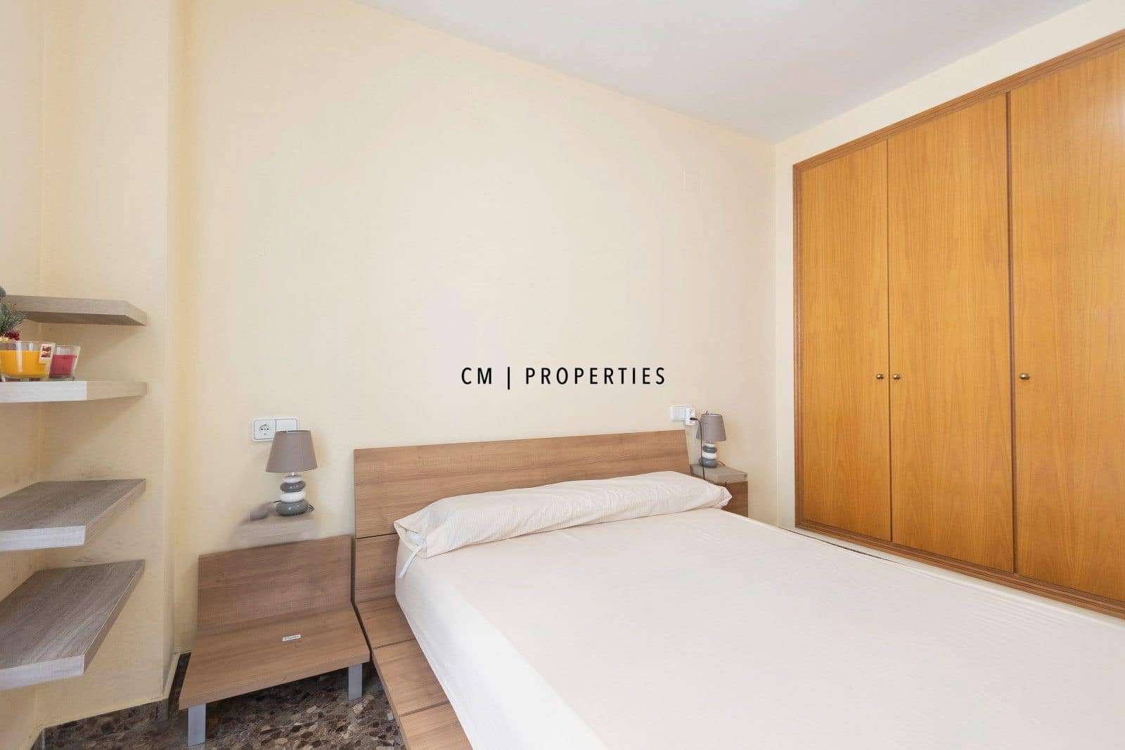 3 bedroom Flat for sale in Burjassot with garage - € 300,000 (Ref: 9985674)