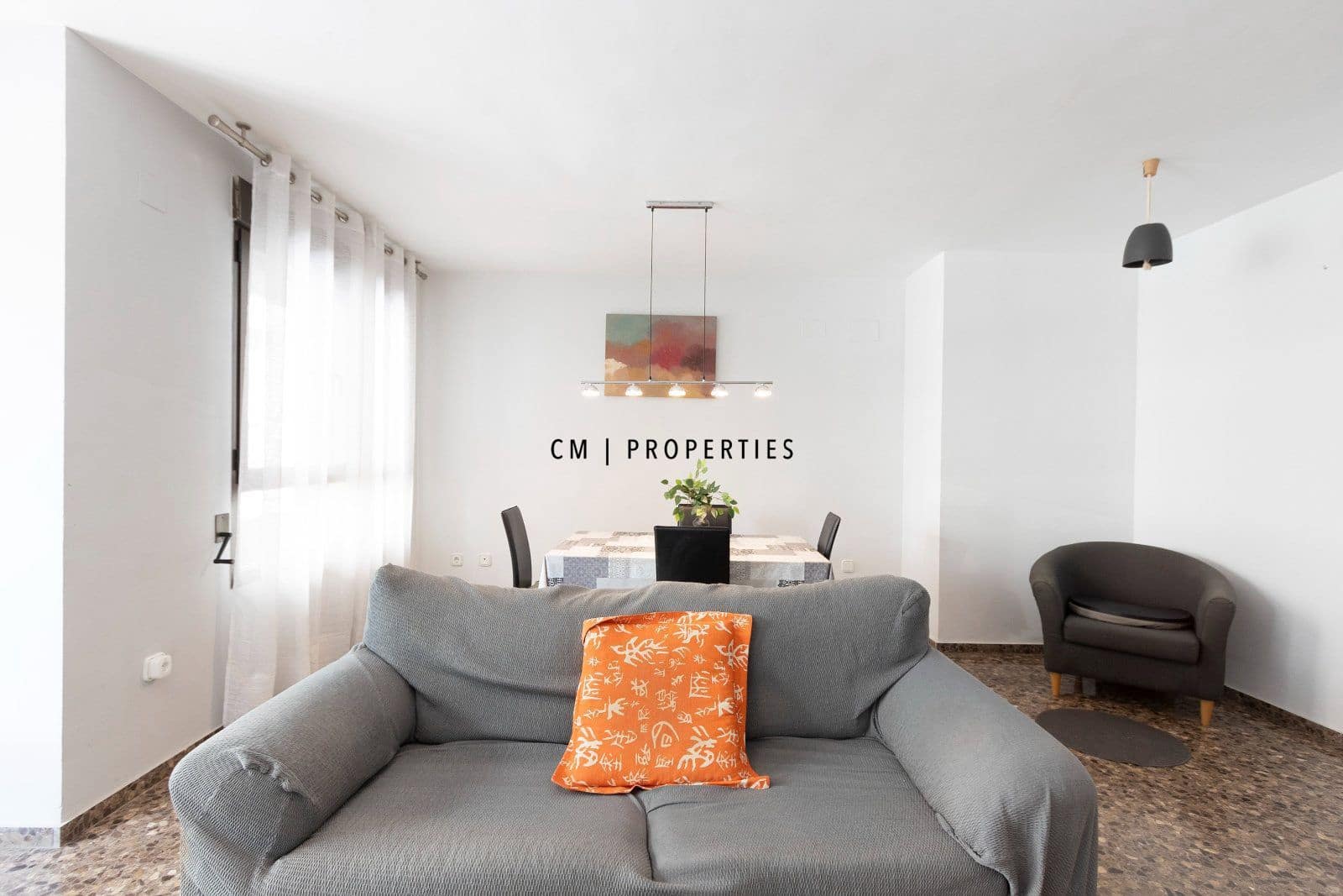 3 bedroom Flat for sale in Burjassot with garage - € 300,000 (Ref: 9985674)