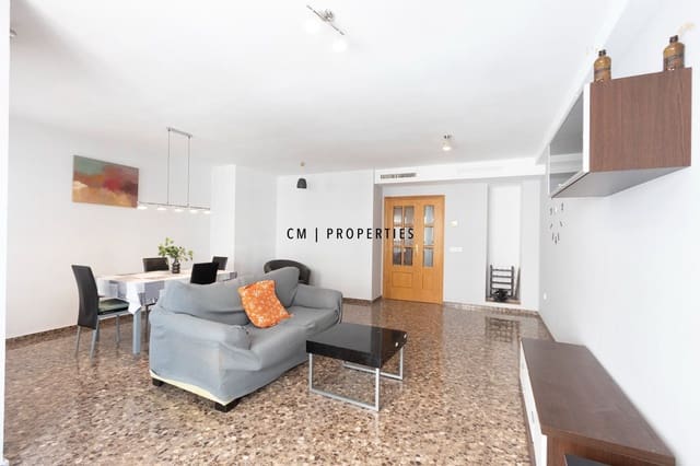 3 bedroom Flat for sale in Burjassot with garage - € 300,000 (Ref: 9985674)