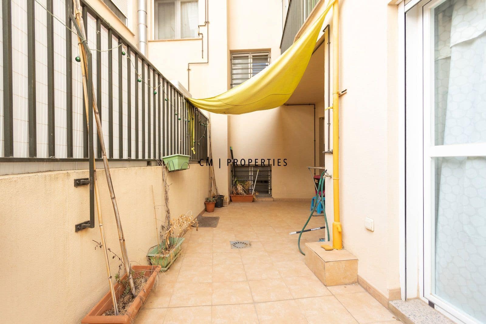 3 bedroom Flat for sale in Burjassot with garage - € 300,000 (Ref: 9985674)
