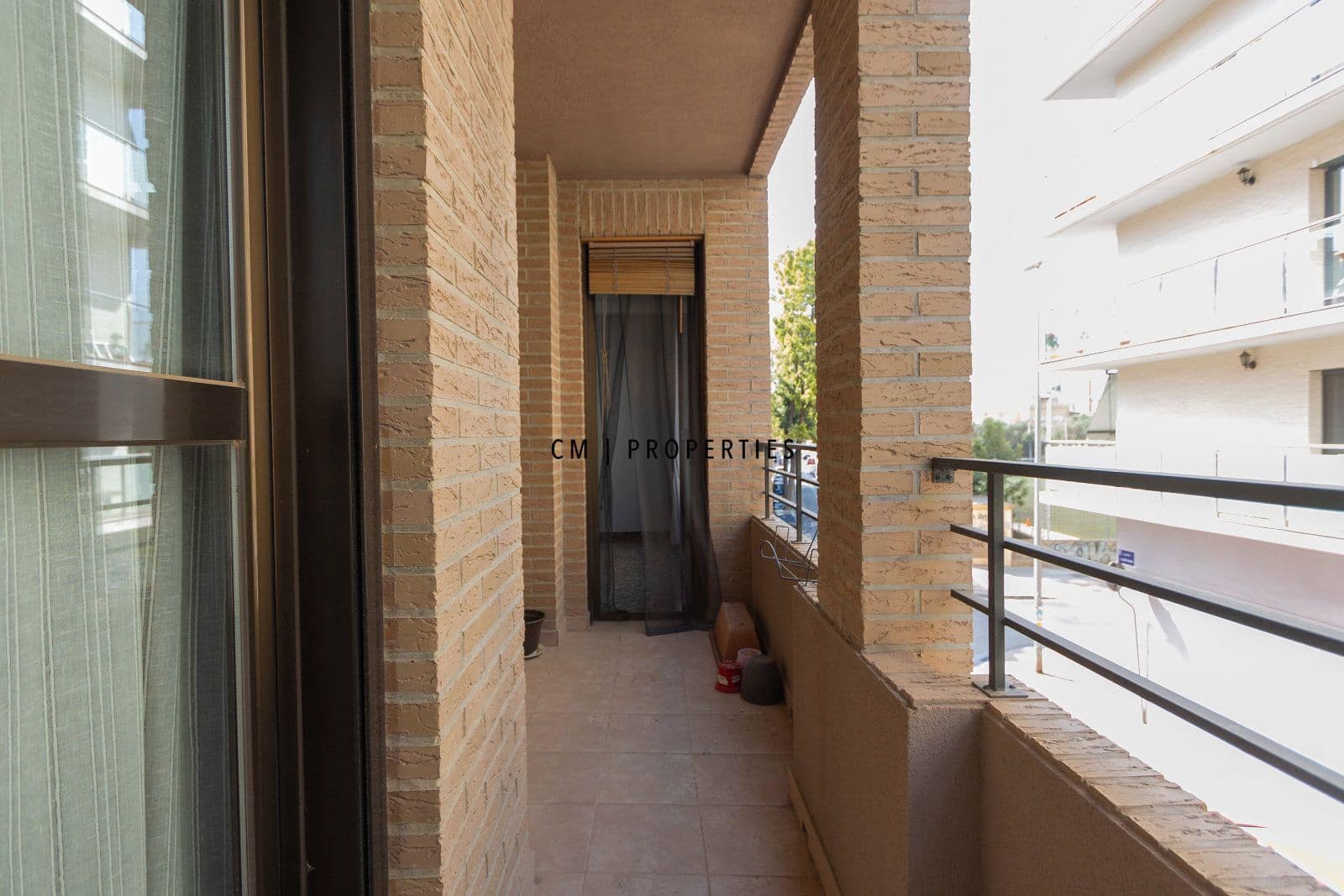 3 bedroom Flat for sale in Burjassot with garage - € 300,000 (Ref: 9985674)