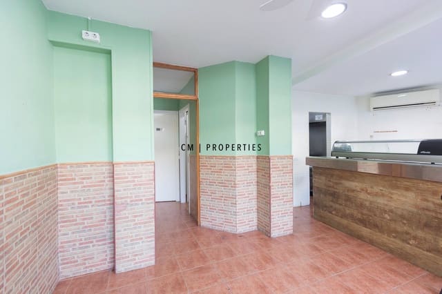 Erhverv til leje i Valencia by - € 975 (Ref: 9985819)