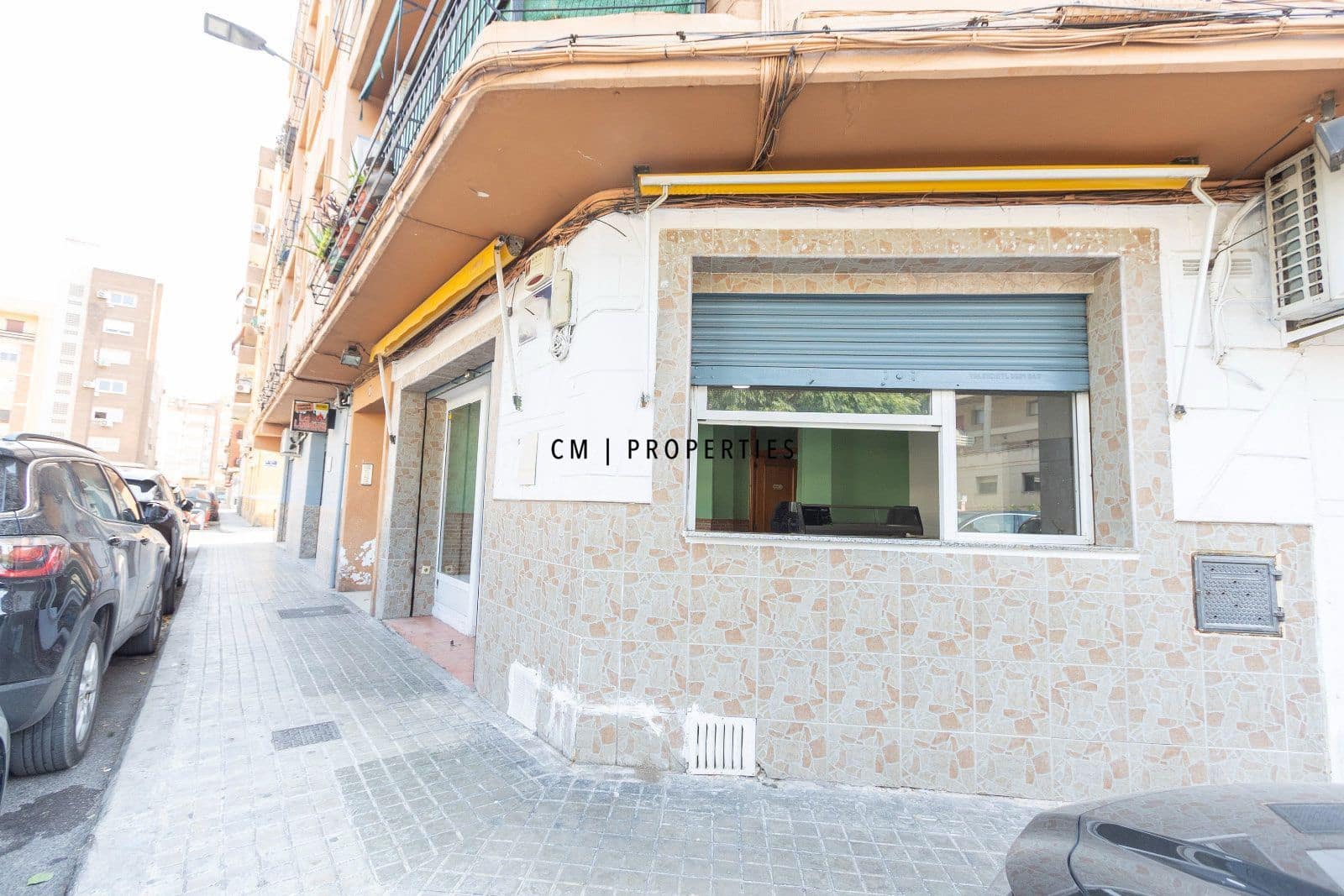 Erhverv til leje i Valencia by - € 975 (Ref: 9985819)