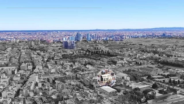 Piso en Burjassot en venta con garaje - 180.000 € (Ref: 9985825)