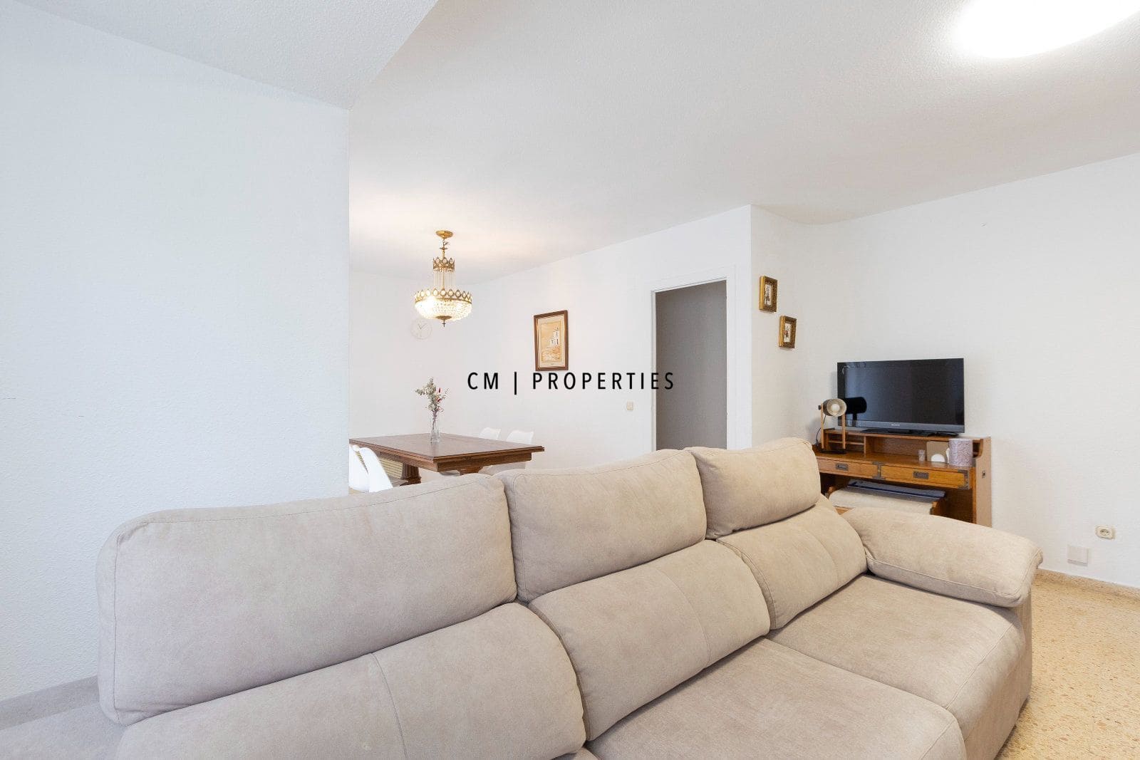 3 quarto Apartamento para arrendar em Valencia cidade - 1 500 € (Ref: 9985890)