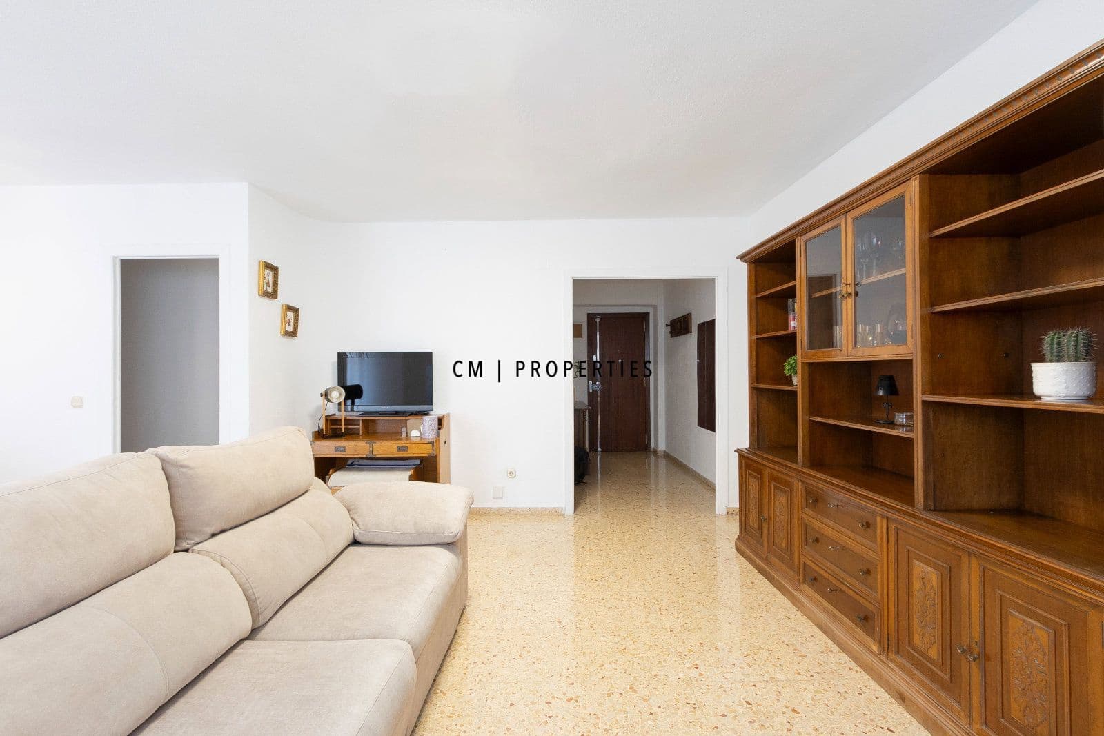 3 quarto Apartamento para arrendar em Valencia cidade - 1 500 € (Ref: 9985890)