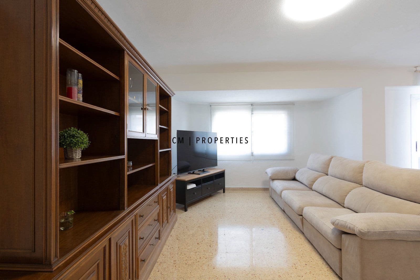 3 quarto Apartamento para arrendar em Valencia cidade - 1 500 € (Ref: 9985890)