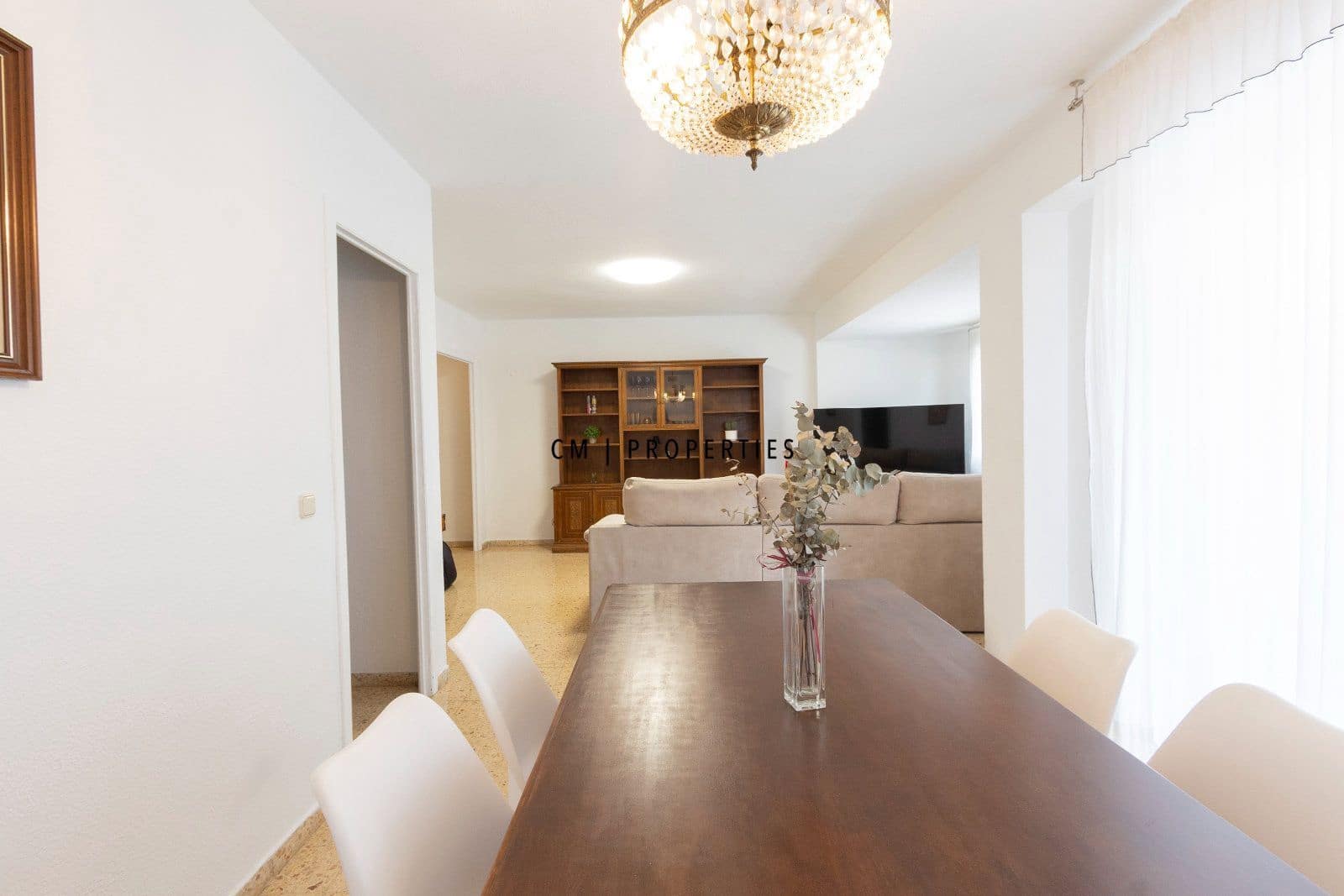 3 quarto Apartamento para arrendar em Valencia cidade - 1 500 € (Ref: 9985890)