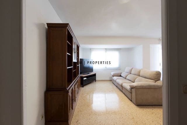 3 sovrum Lägenhet att hyra i Quatre Carreres, Valencia stad - 1 500 € (Ref: 9985890)