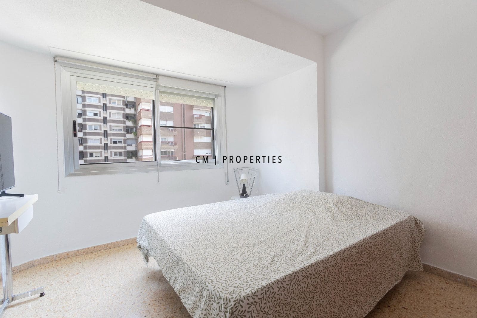 3 quarto Apartamento para arrendar em Valencia cidade - 1 500 € (Ref: 9985890)