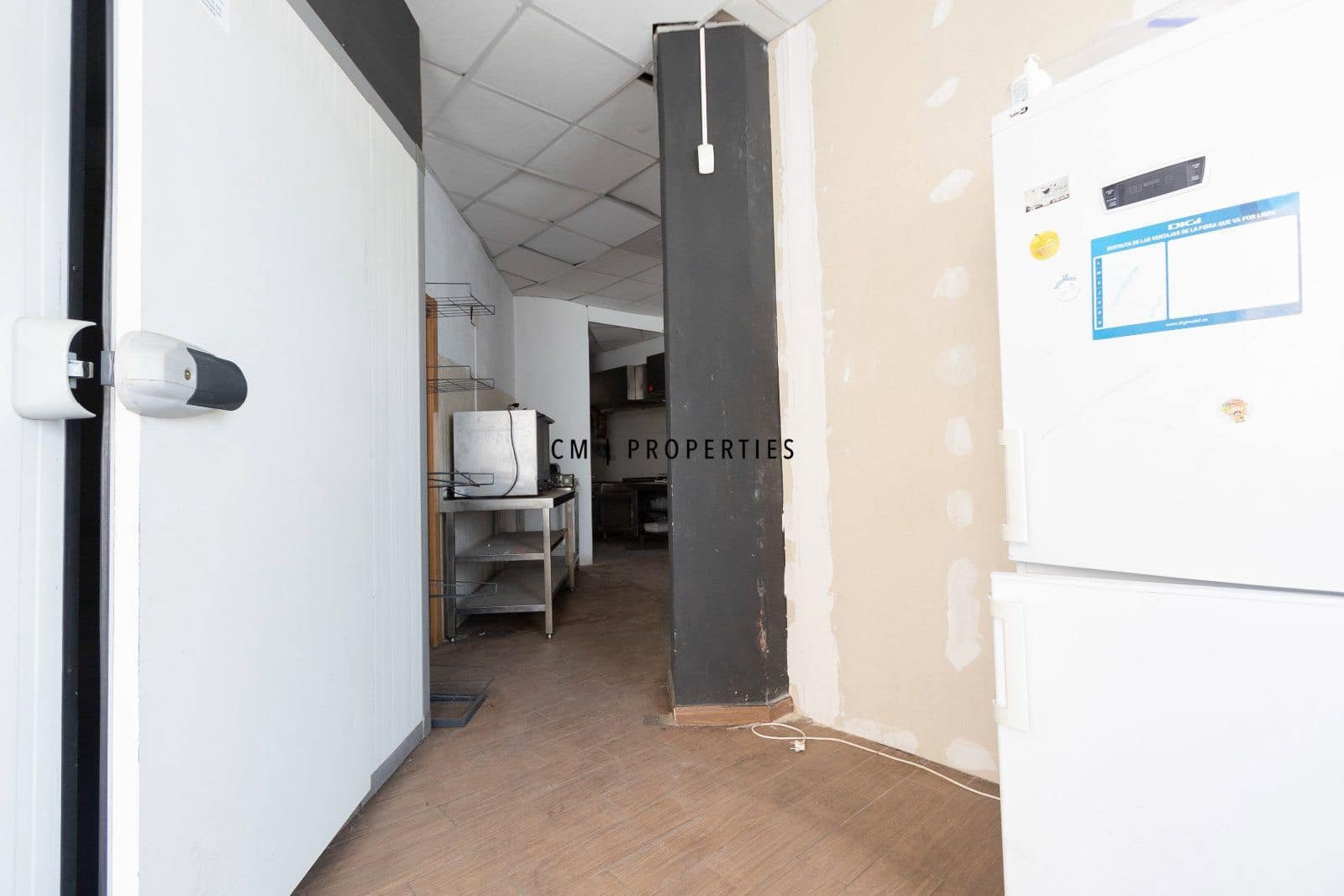Commerciale da affittare in Valencia citta - 1.750 € (Rif: 9986188)