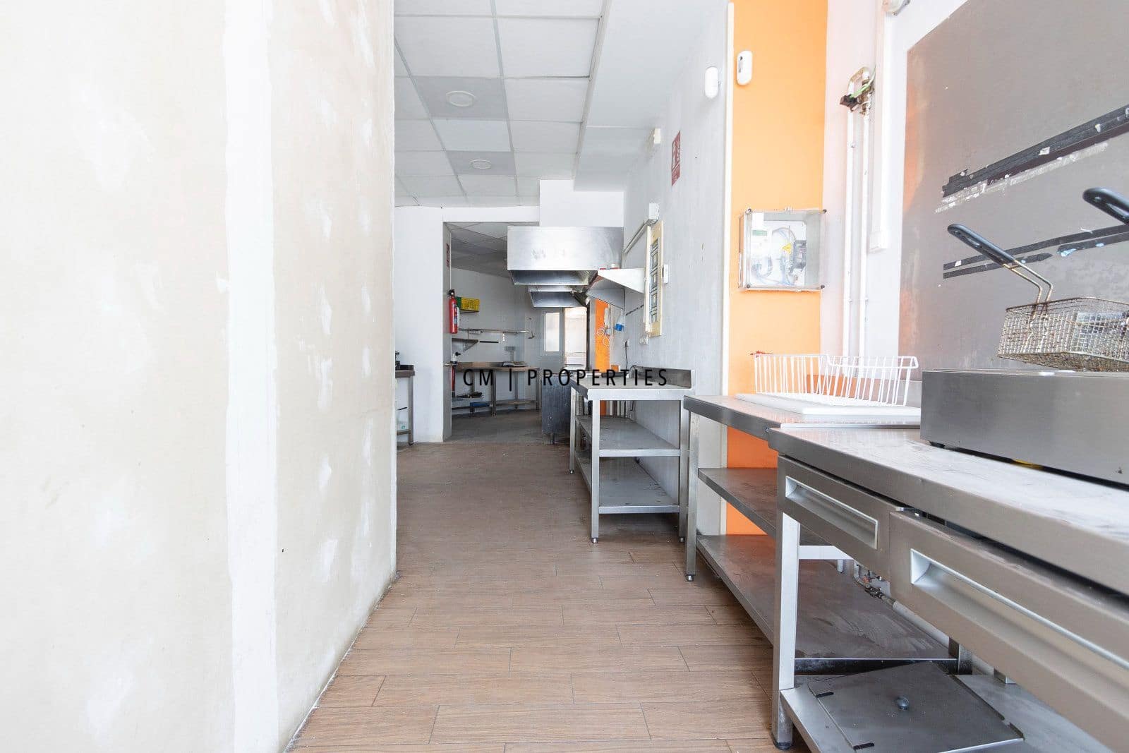 Commerciale da affittare in Valencia citta - 1.750 € (Rif: 9986188)