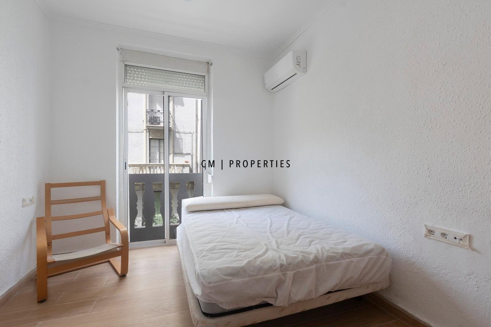4 bedroom Flat for rent in Valencia city - € 1,750 (Ref: 9996206)