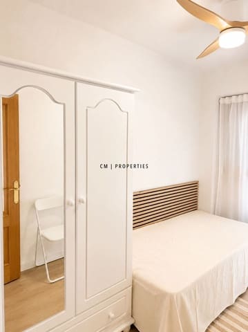 3 slaapkamer Flat te huur in Moncada - € 1.200 (Ref: 9996364)