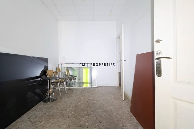 Kommersiell til leie i Algiros, Valencia by - € 975 (Ref: 9996416)