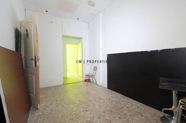 Kommersiell til leie i Algiros, Valencia by - € 975 (Ref: 9996416)