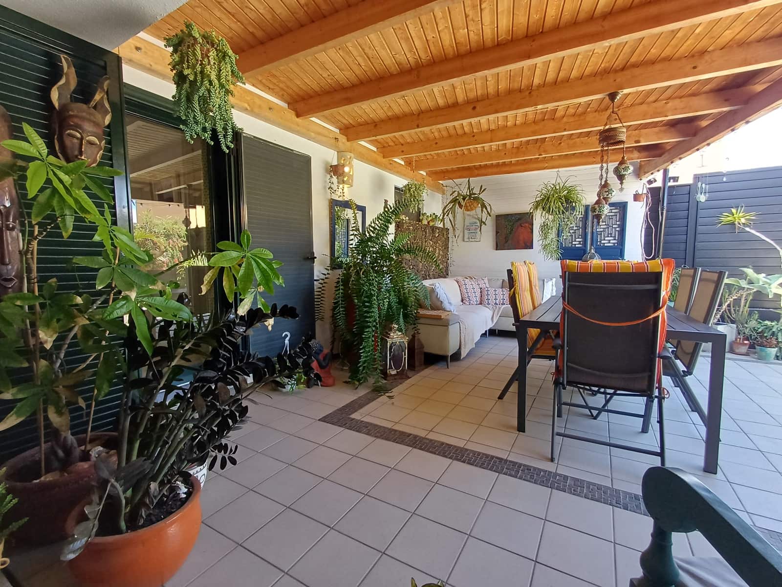 2 bedroom Villa for sale in Corralejo with garage - € 315,000 (Ref: 9837709)
