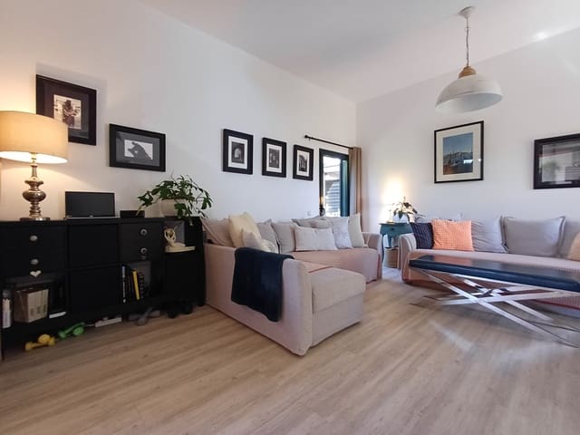 2 quarto Moradia para venda em Corralejo, La Oliva com garagem - 315 000 € (Ref: 9837709)