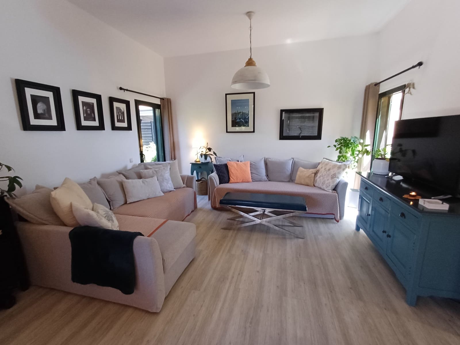 2 bedroom Villa for sale in Corralejo with garage - € 315,000 (Ref: 9837709)