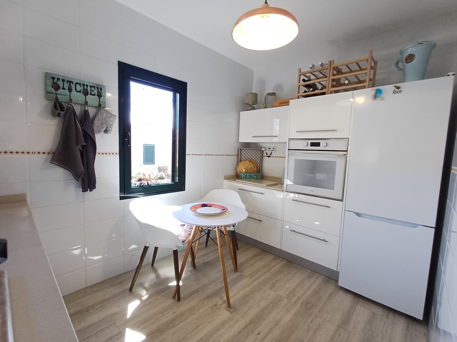2 bedroom Villa for sale in Corralejo with garage - € 315,000 (Ref: 9837709)