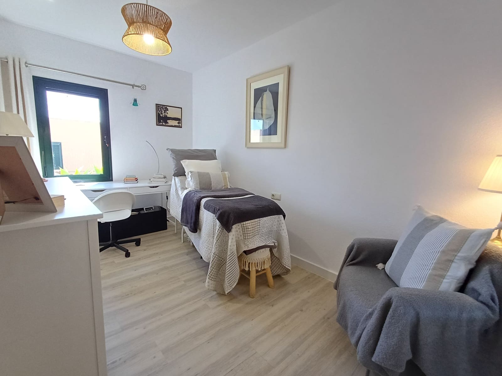 2 bedroom Villa for sale in Corralejo with garage - € 315,000 (Ref: 9837709)