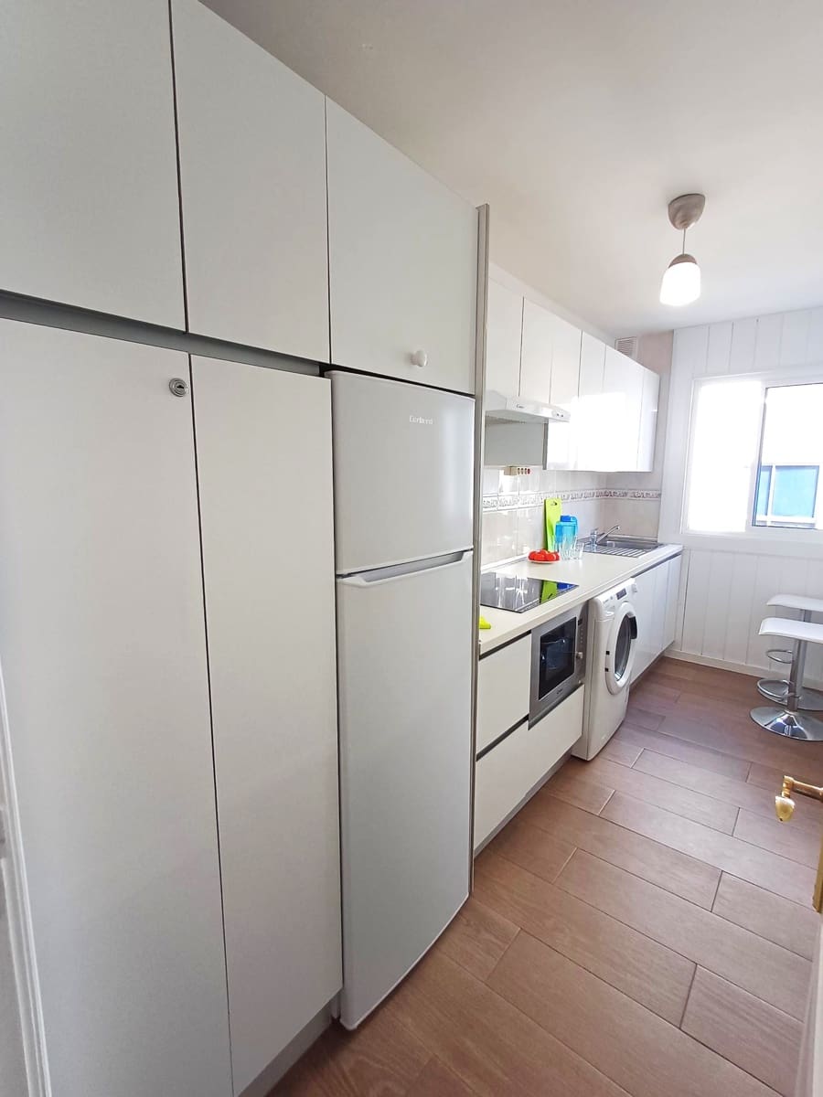 3 bedroom Apartment for sale in Corralejo - € 249,000 (Ref: 9838188)