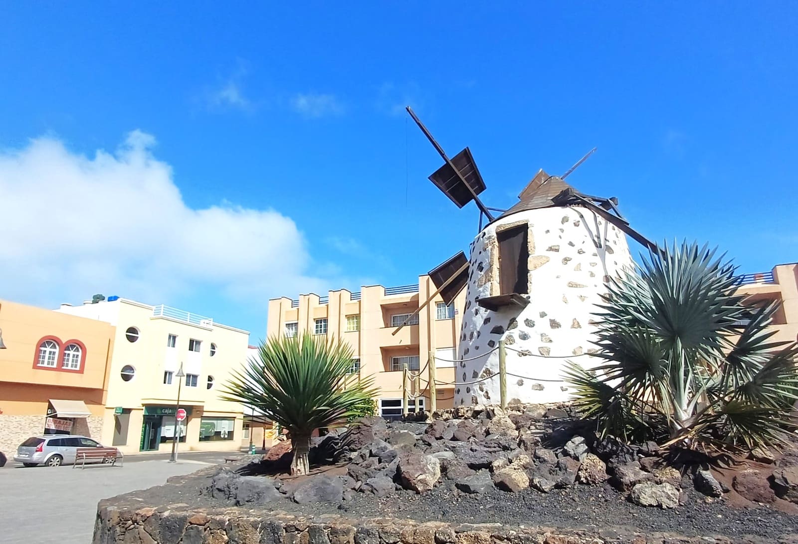 3 bedroom Apartment for sale in Corralejo - € 249,000 (Ref: 9838188)