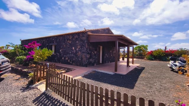 4 sypialnia Willa na sprzedaż w Puerto del Rosario - 1 050 000 € (Ref: 10142580)