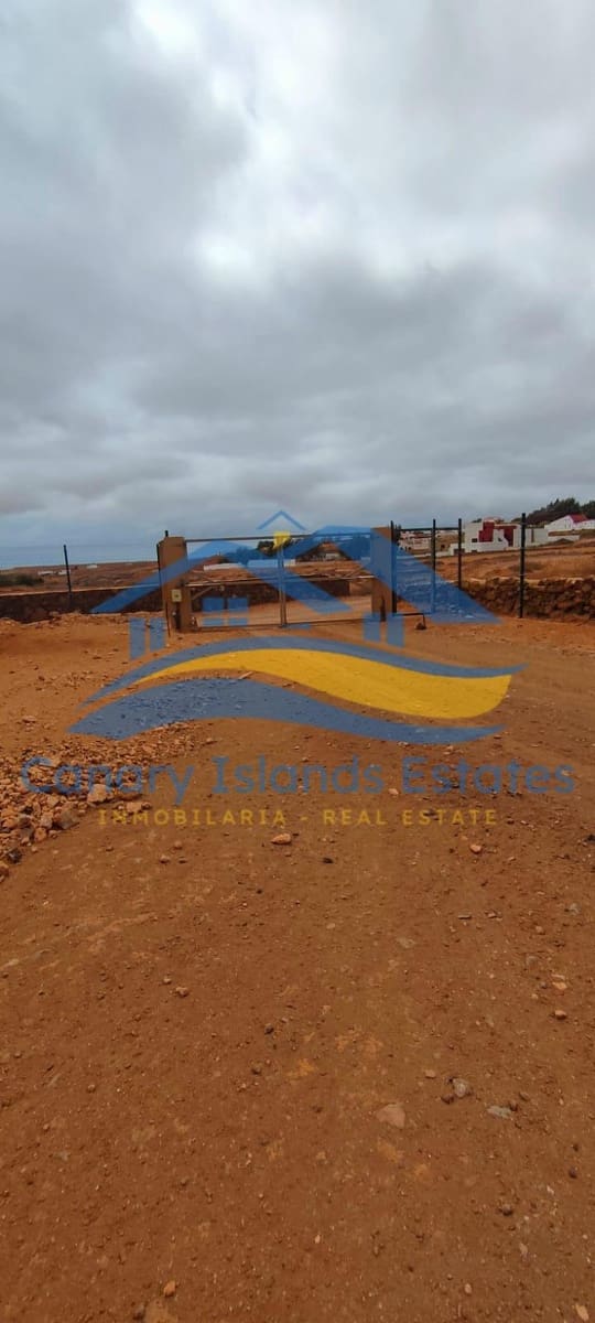 Bouwgrond te koop in Puerto del Rosario - € 165.000 (Ref: 9215271)