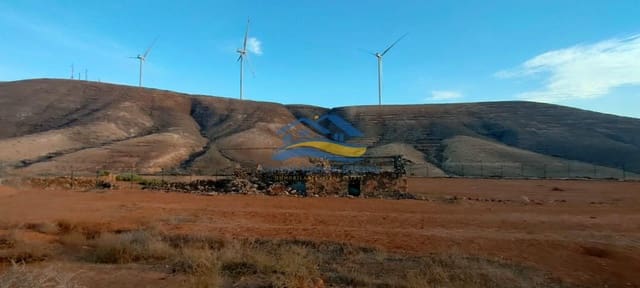 Building Plot for sale in Puerto del Rosario - € 165,000 (Ref: 9215271)