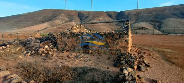 Building Plot for sale in Puerto del Rosario - € 165,000 (Ref: 9215271)