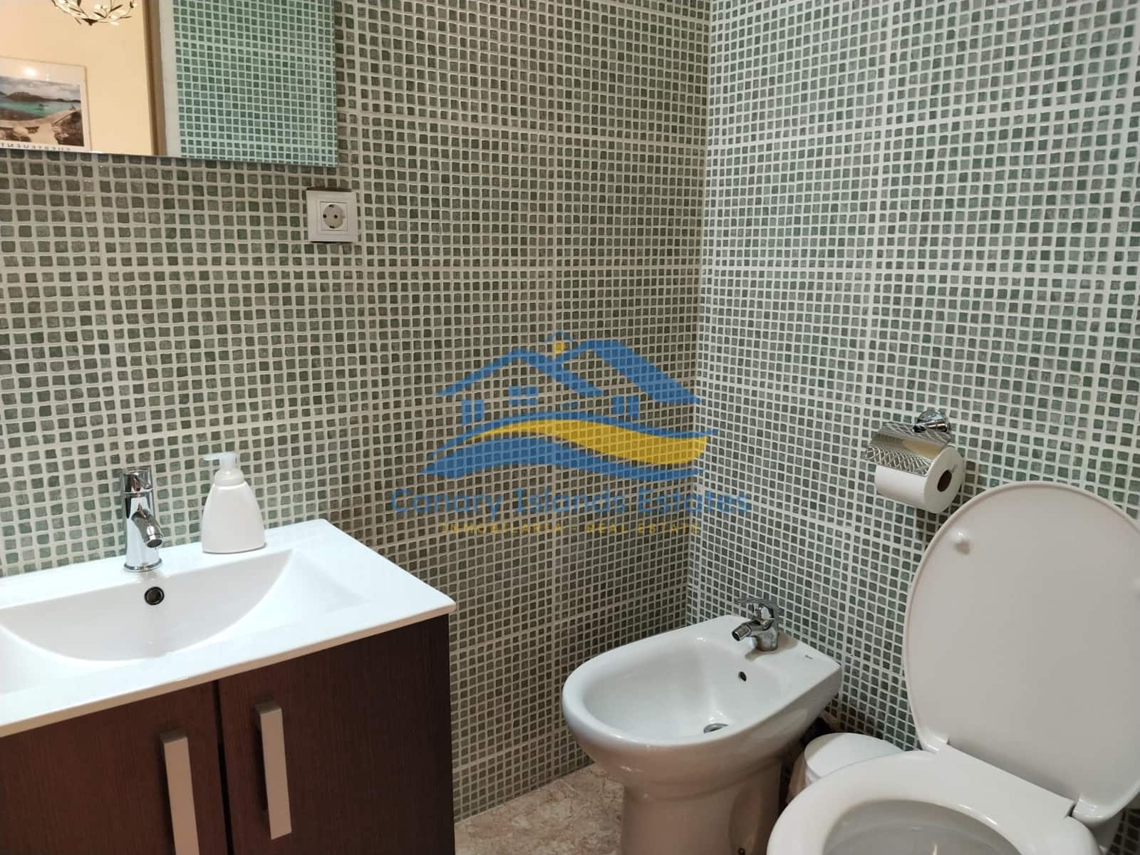 7 soveværelse Hotel til salg i Puerto del Rosario - € 595.000 (Ref: 9215272)