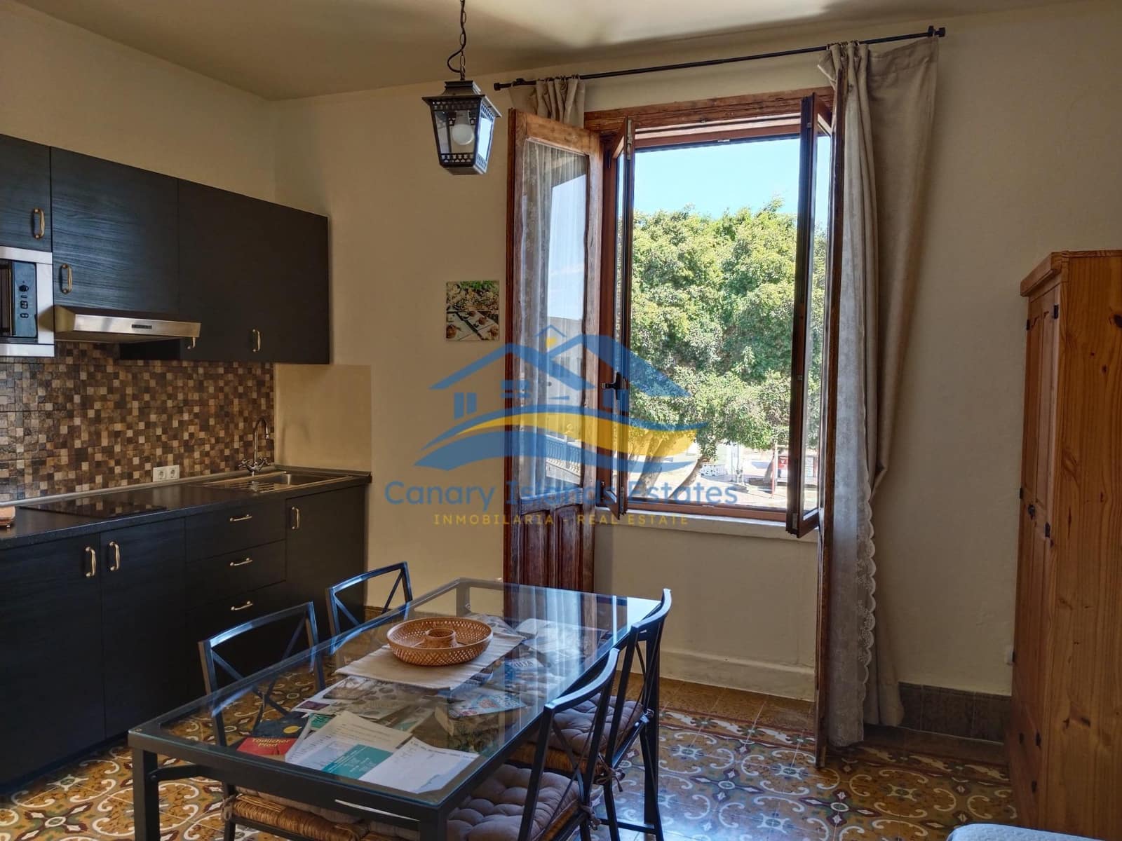 7 soveværelse Hotel til salg i Puerto del Rosario - € 595.000 (Ref: 9215272)