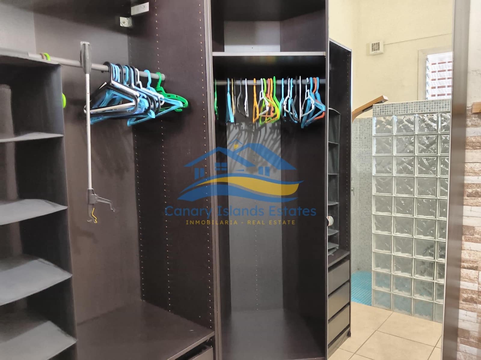 7 soveværelse Hotel til salg i Puerto del Rosario - € 595.000 (Ref: 9215272)