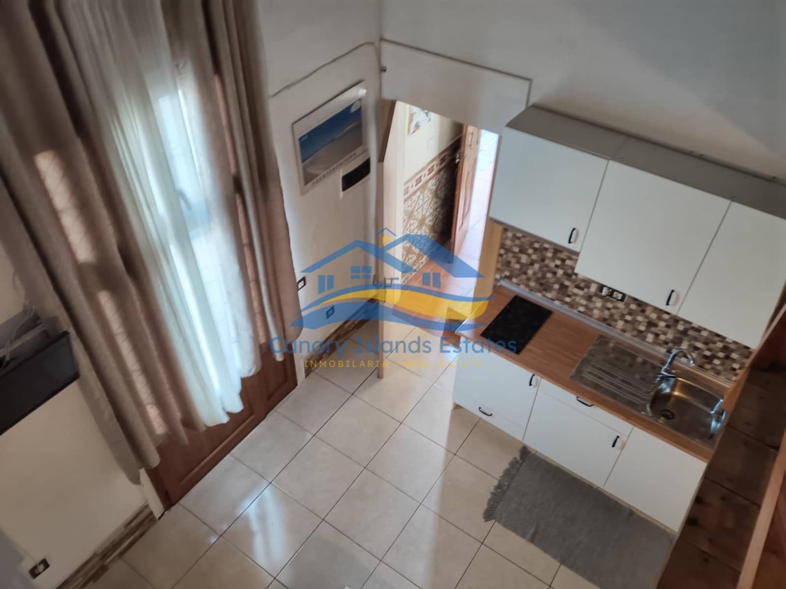 7 soveværelse Hotel til salg i Puerto del Rosario - € 595.000 (Ref: 9215272)