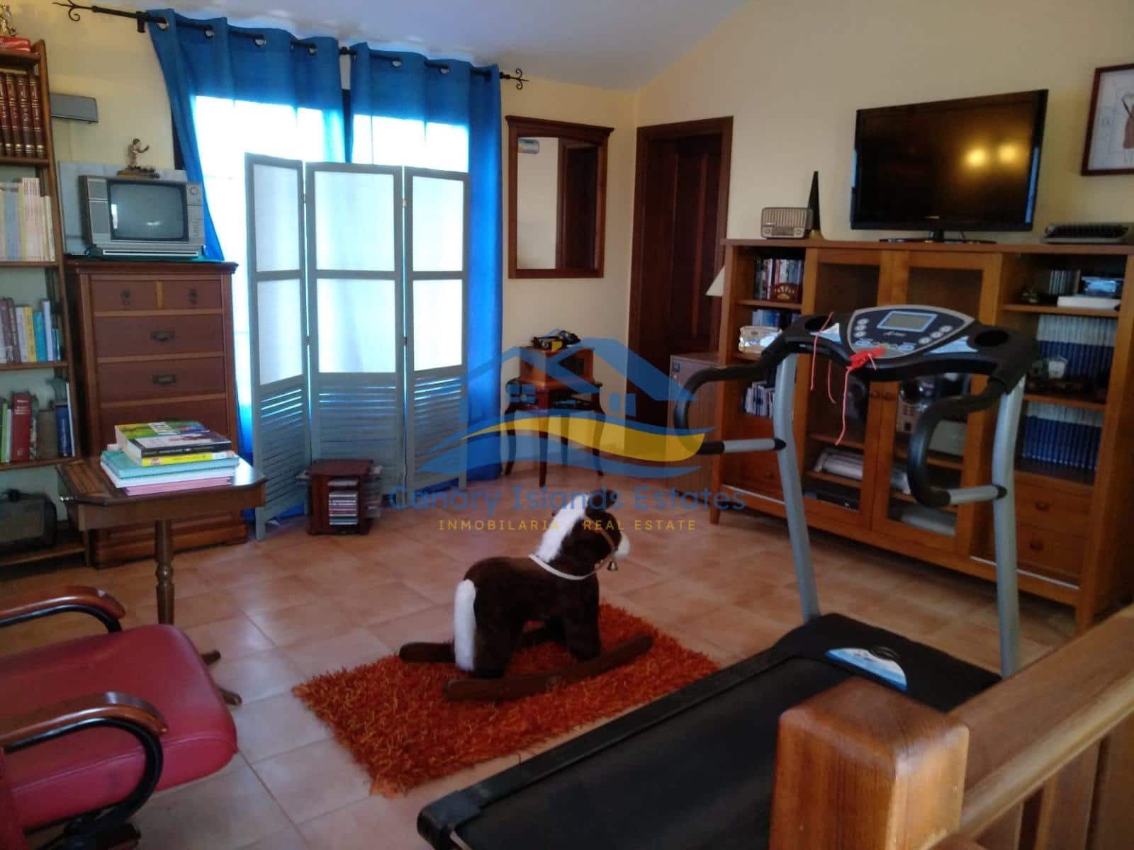 4 soveværelse Villa til salg i Villaverde - € 575.000 (Ref: 9215273)