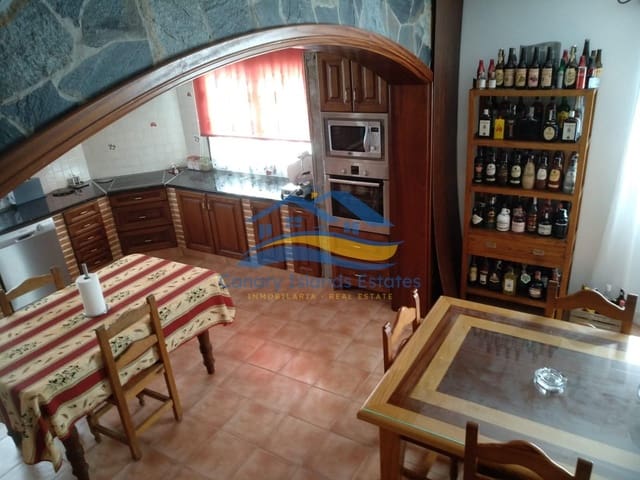 4 chambre Villa/Maison à vendre à Villaverde, La Oliva - 575 000 € (Ref: 9215273)