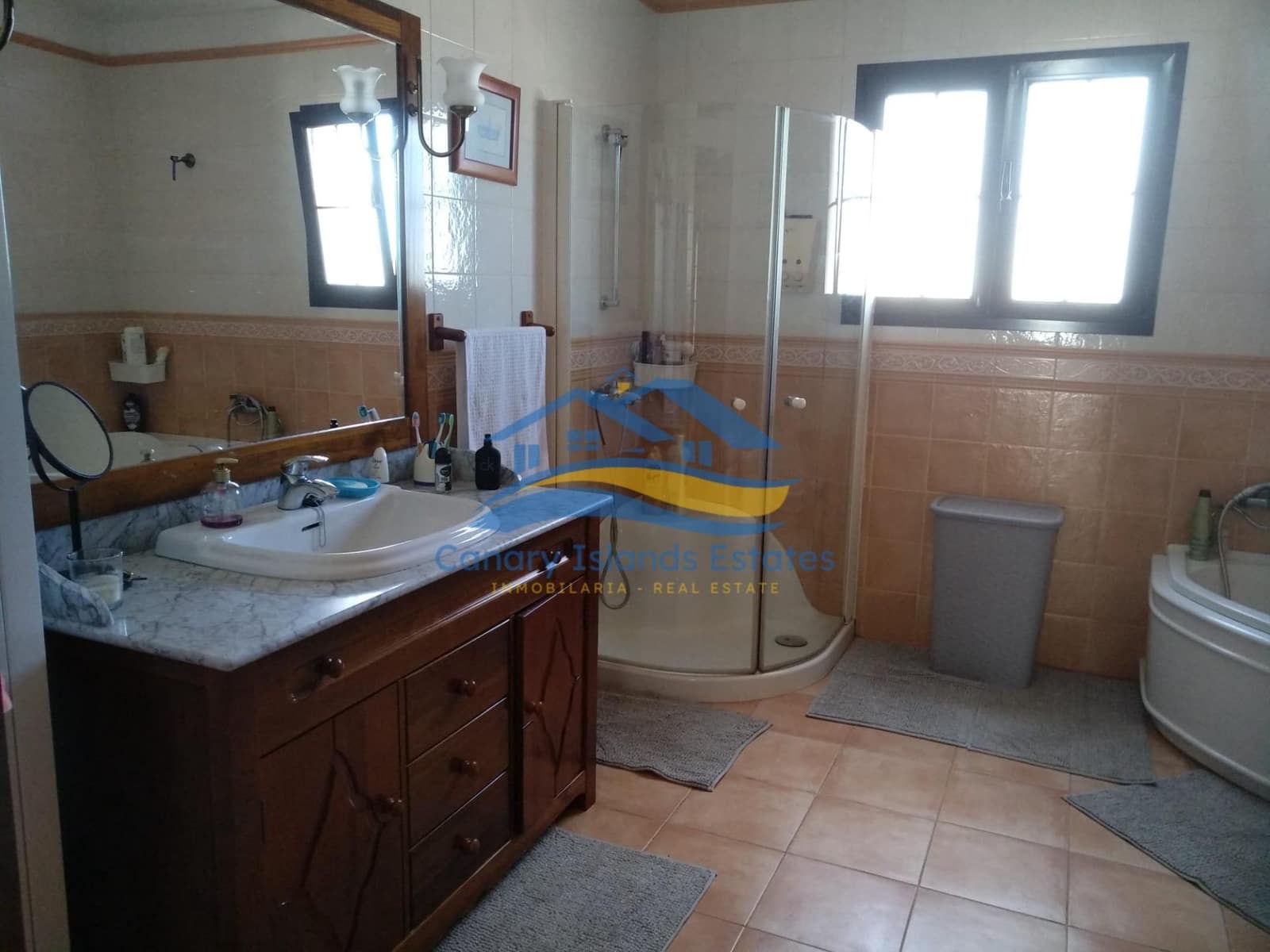 4 soveværelse Villa til salg i Villaverde - € 575.000 (Ref: 9215273)