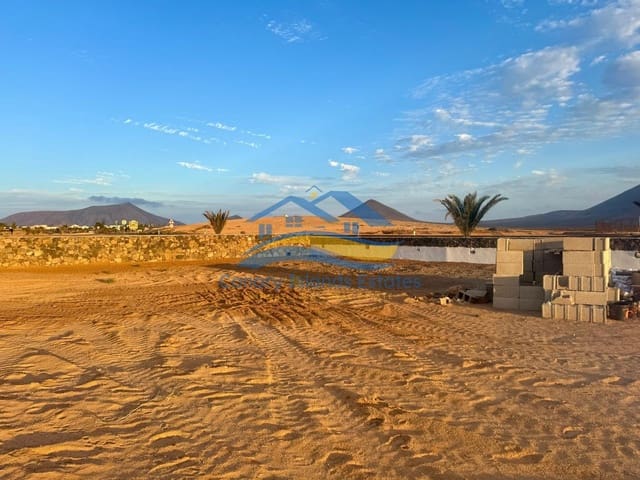 Byggegrund til salg i La Oliva - € 138.000 (Ref: 9215276)