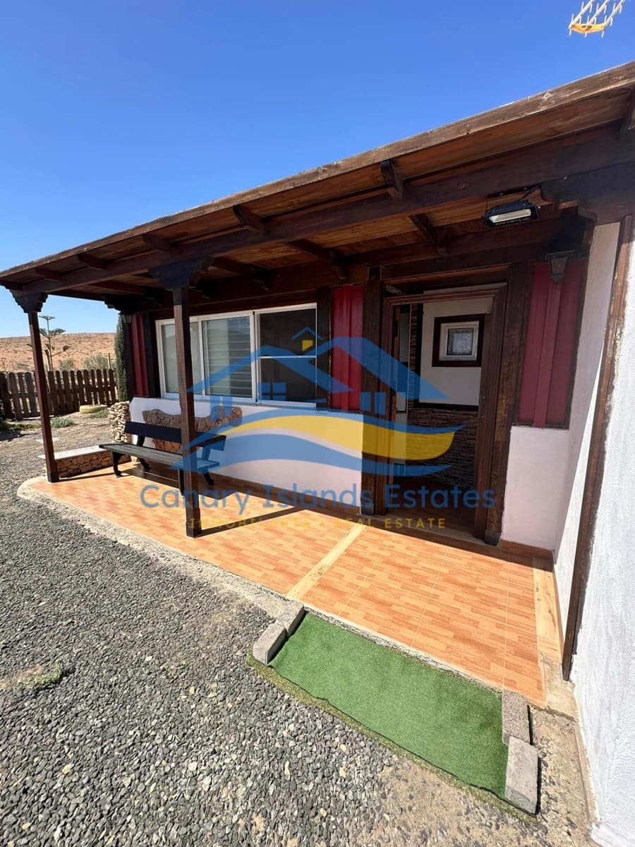 4 soveværelse Finca/Landehus til salg i Tuineje - € 285.000 (Ref: 9215277)