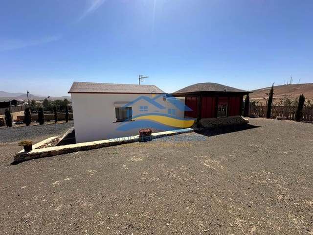 4 bedroom Finca/Country House for sale in Tuineje - € 285,000 (Ref: 9215277)