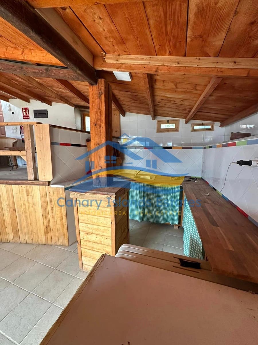 4 soveværelse Finca/Landehus til salg i Puerto del Rosario - € 680.000 (Ref: 9215278)