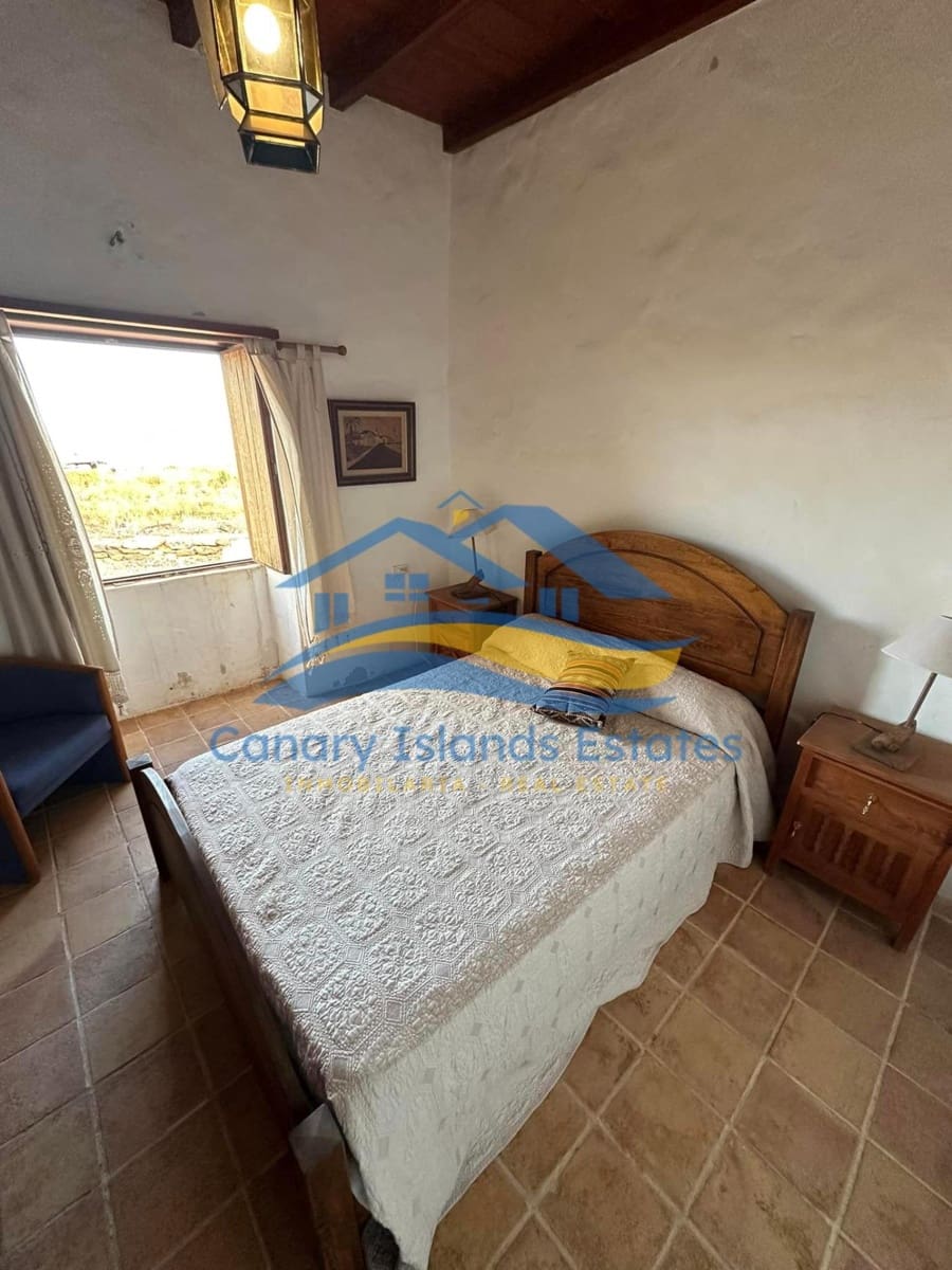 4 soveværelse Finca/Landehus til salg i Puerto del Rosario - € 680.000 (Ref: 9215278)