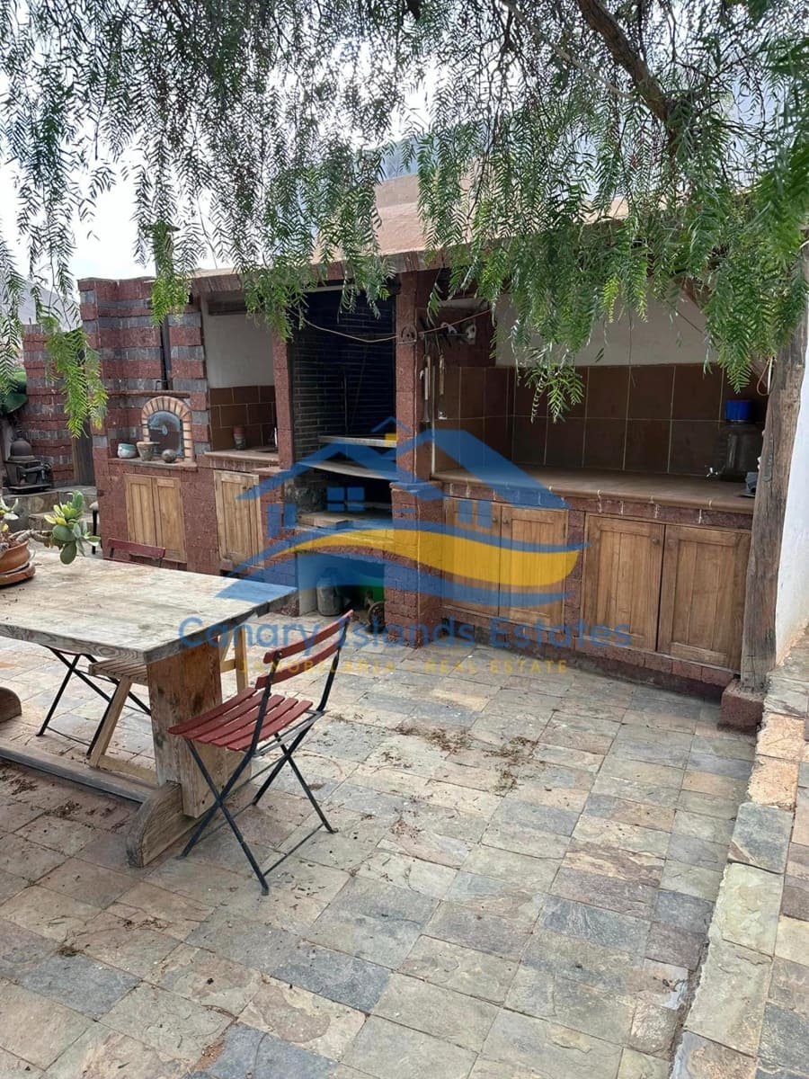 4 soveværelse Finca/Landehus til salg i Puerto del Rosario - € 680.000 (Ref: 9215278)