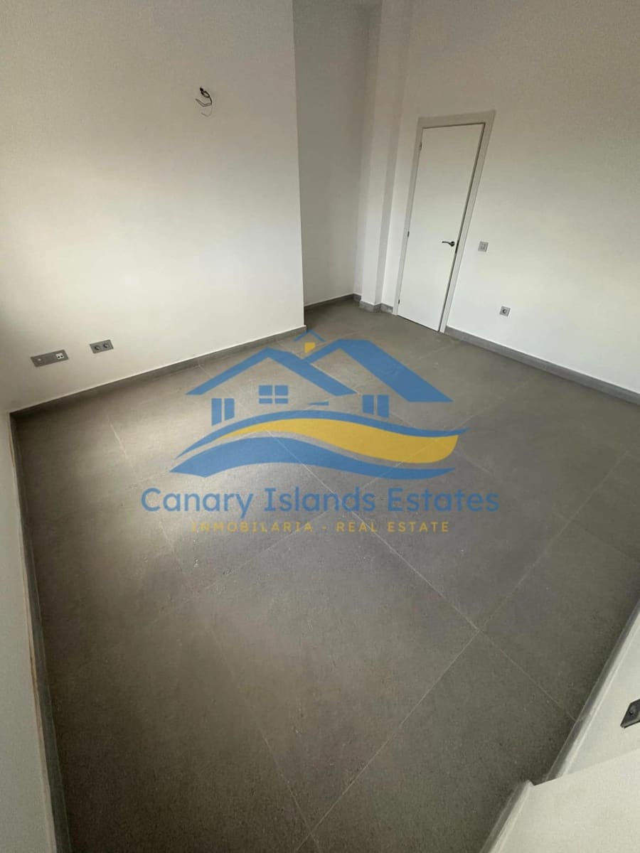 5 sovrum Villa till salu i Antigua - 590 000 € (Ref: 9215280)