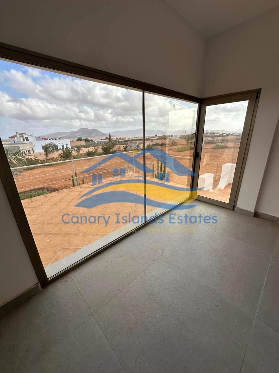 5 sovrum Villa till salu i Antigua - 590 000 € (Ref: 9215280)